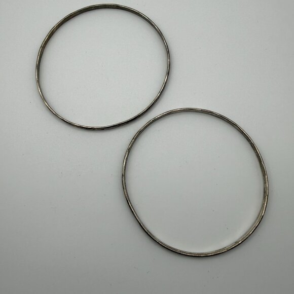 Mexico Sterling Bangle Bracelets (Set of 2) — Stamped “MEXICO 925”, 8.25" — 14g - Picture 4 of 6